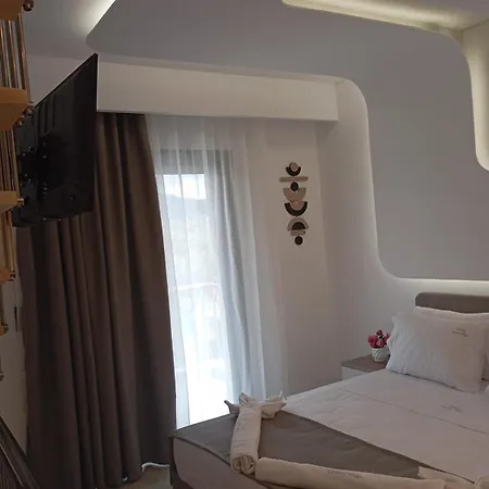 Sotiris Luxury *