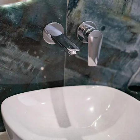 Sotiris Luxury *