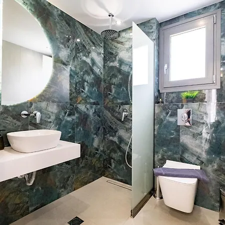 Sotiris Luxury Limenária