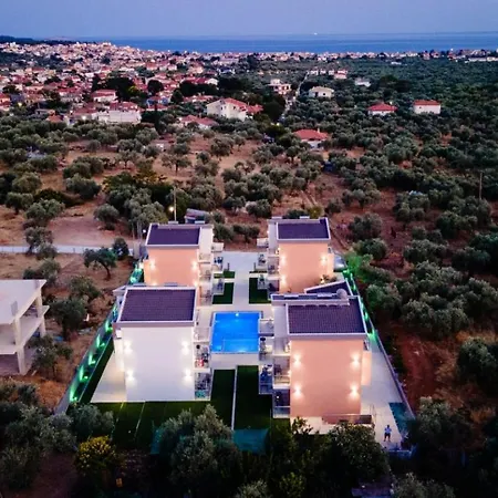 Sotiris Luxury Limenária